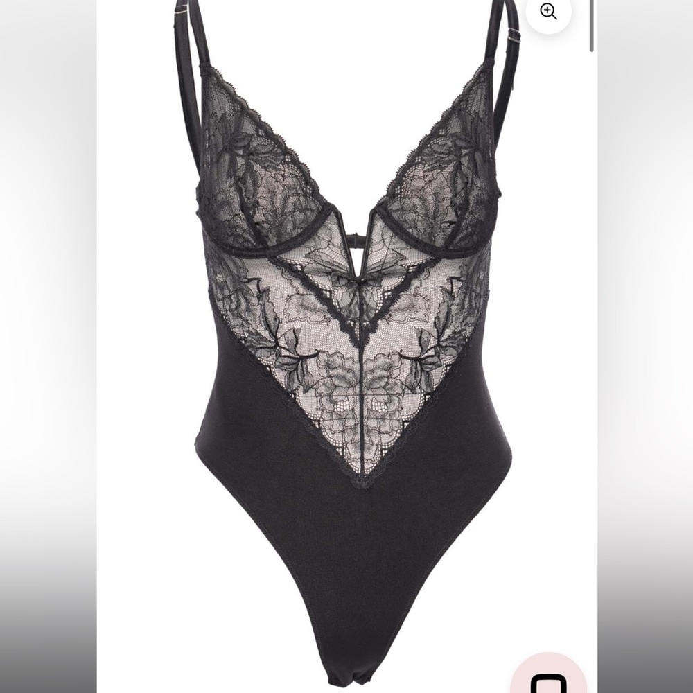 NWT Fleur du Mal Black Gardenia Lace Bodysuit